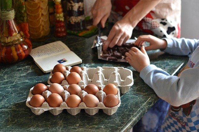 Αυγά: Τα οφέλη για τα παιδιά – Τι πρέπει να προσέχουν οι γονείς