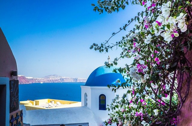 Αυτό το ελληνικό νησί βρίσκεται στους top προορισμούς των Βρετανών για του Αγίου Βαλεντίνου