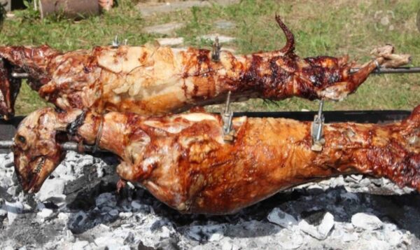 σούβλισμα αρνιού συμβολισμός