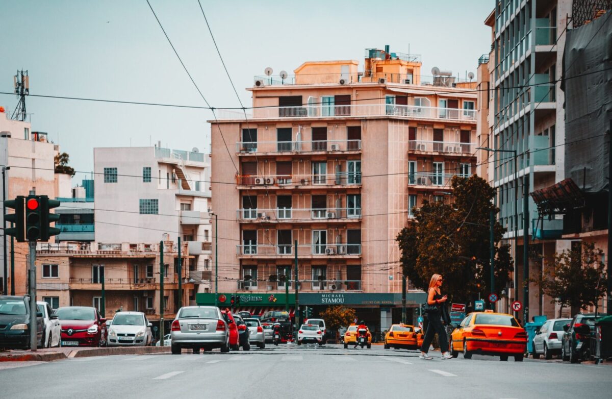 Κυκλοφοριακές ρυθμίσεις στο κέντρο της Αθήνας έως 22 Αυγούστου – Ποιοι δρόμοι κλείνουν