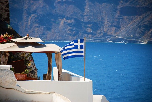 Πόσα ξοδεύουν Αμερικανοί, Γάλλοι, Γερμανοί και Βρετανοί τουρίστες στην Ελλάδα