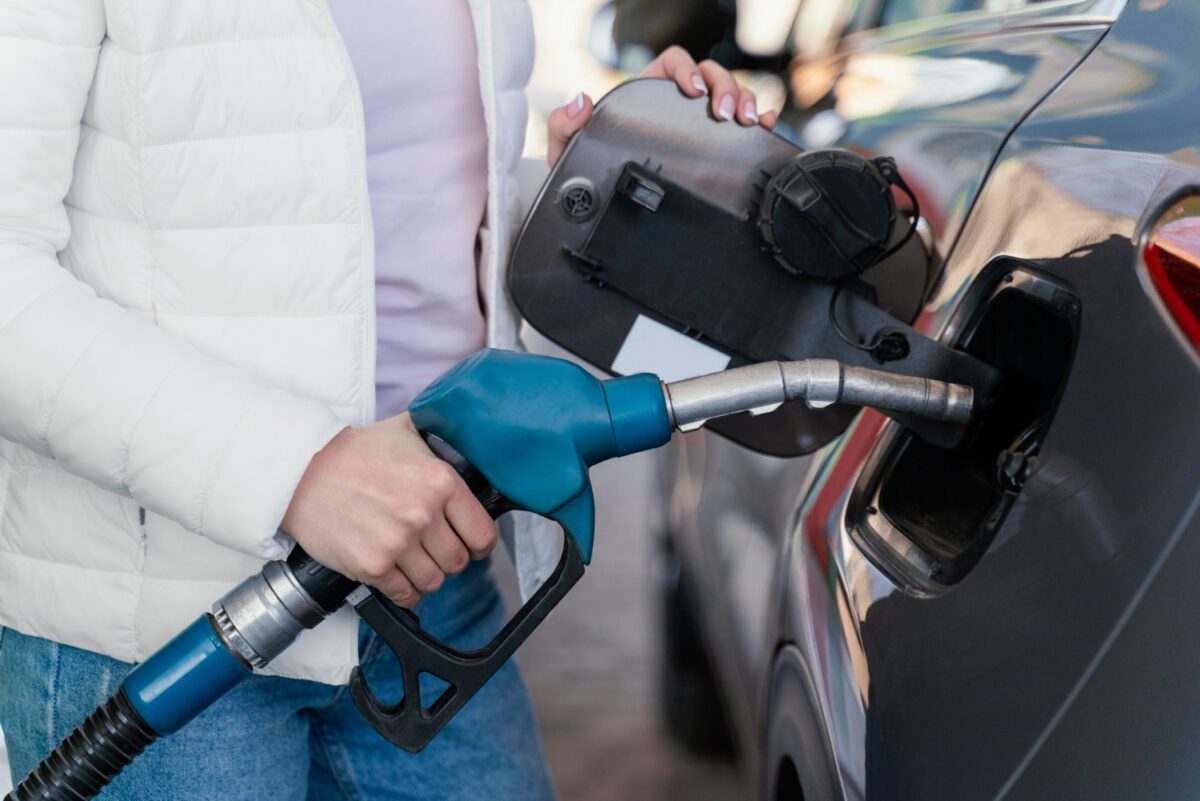 Fuel Pass 2: Ανοιχτή για όλα τα ΑΦΜ η πλατφόρμα της επιδότησης καυσίμων
