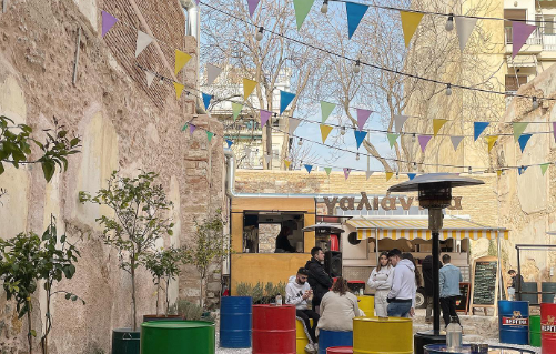 Γαλιάντρα: Το street food στα καλύτερά του