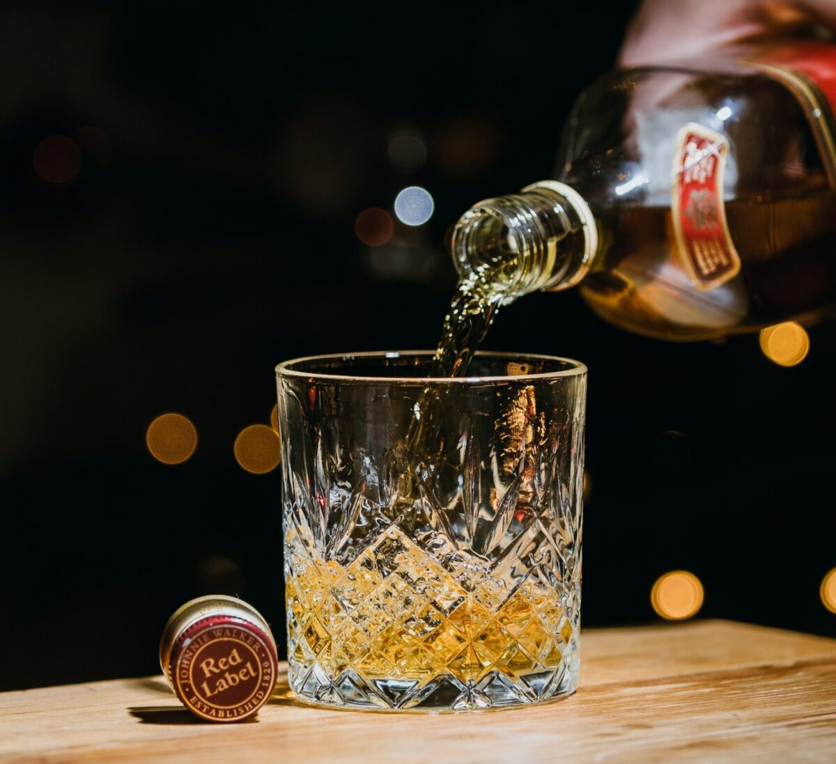 Ποια είναι η διαφορά μεταξύ bourbon και ουίσκι;