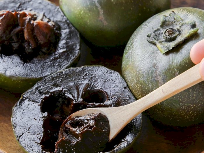 Ποιο είναι το τροπικό σοκολατένιο φρούτο που έγινε viral στο TikTok