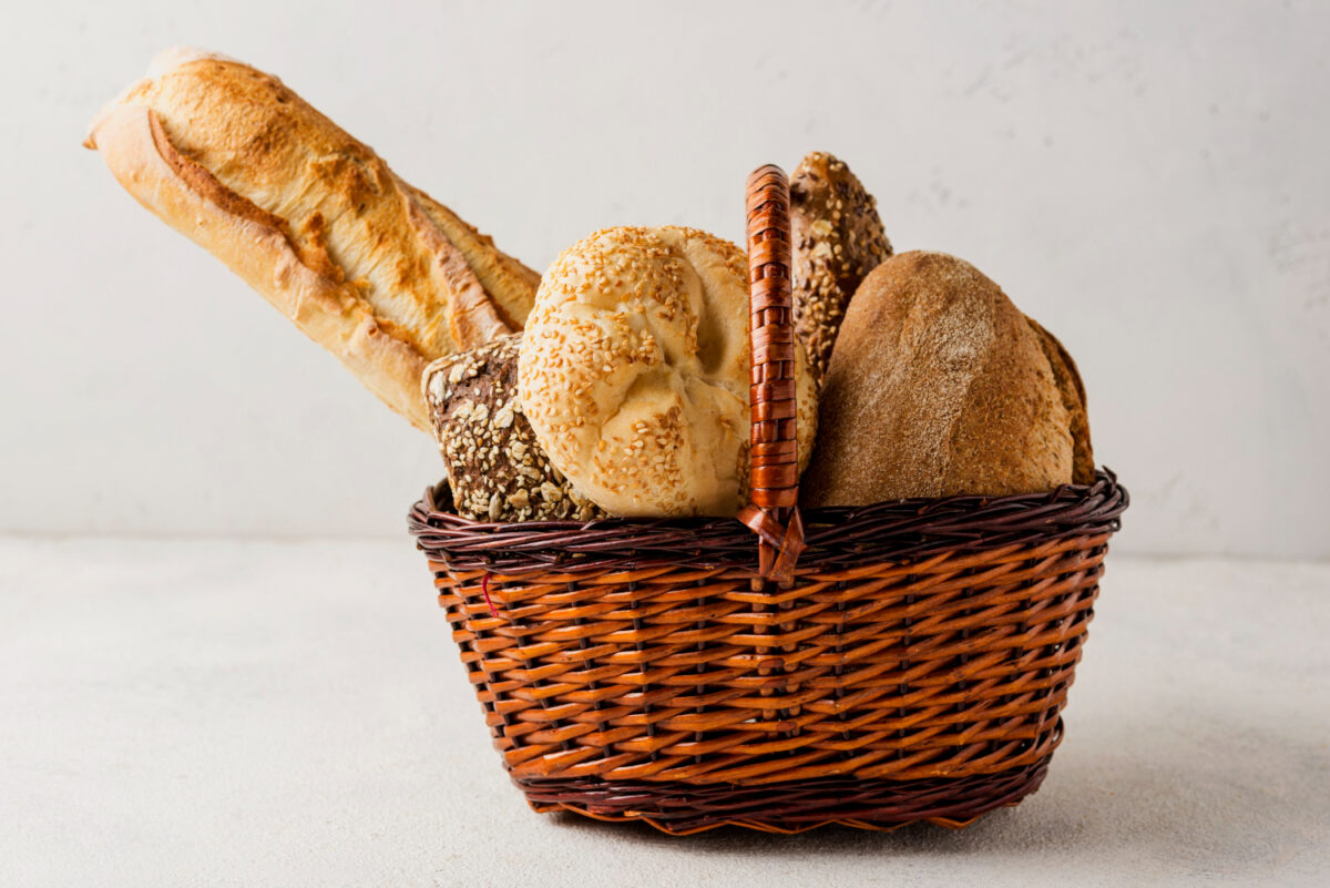Έρχονται αυξήσεις στις τιμές των αλεύρων – Τι θα γίνει με το ψωμί