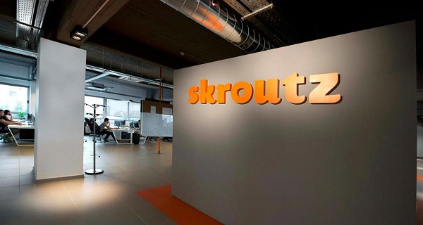 Skroutz: Αύξηση τζίρου 18% για τα καταστήματα της περιφέρειας το 2025