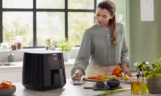 Σαρακοστή με τον Δημήτρη Σκαρμούτσο και το Philips Airfryer XL Connected HD9280