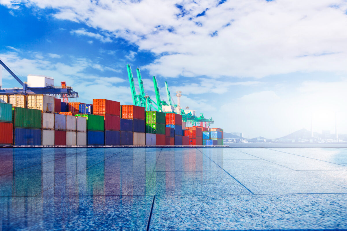 Νέα κάμψη εξαγωγών και εισαγωγών τον Σεπτέμβριο –  Βουτιά 18,1% στο έλλειμμα εμπορικού ισοζυγίου το 9μηνο
