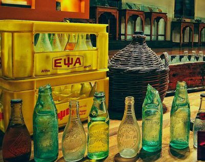 ΕΨΑ: Τι αλλάζει στην ιστορική βιομηχανία αναψυκτικών
