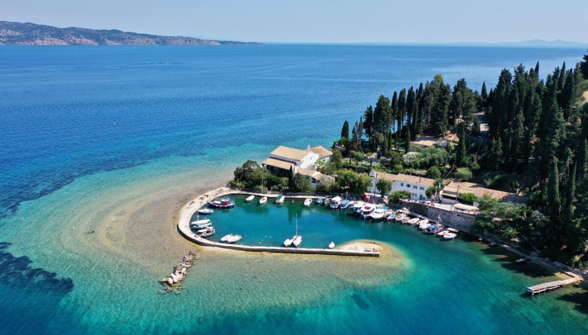 Στην Ελλάδα το καλύτερο πολυτελές ξενοδοχείο της Ευρώπης
