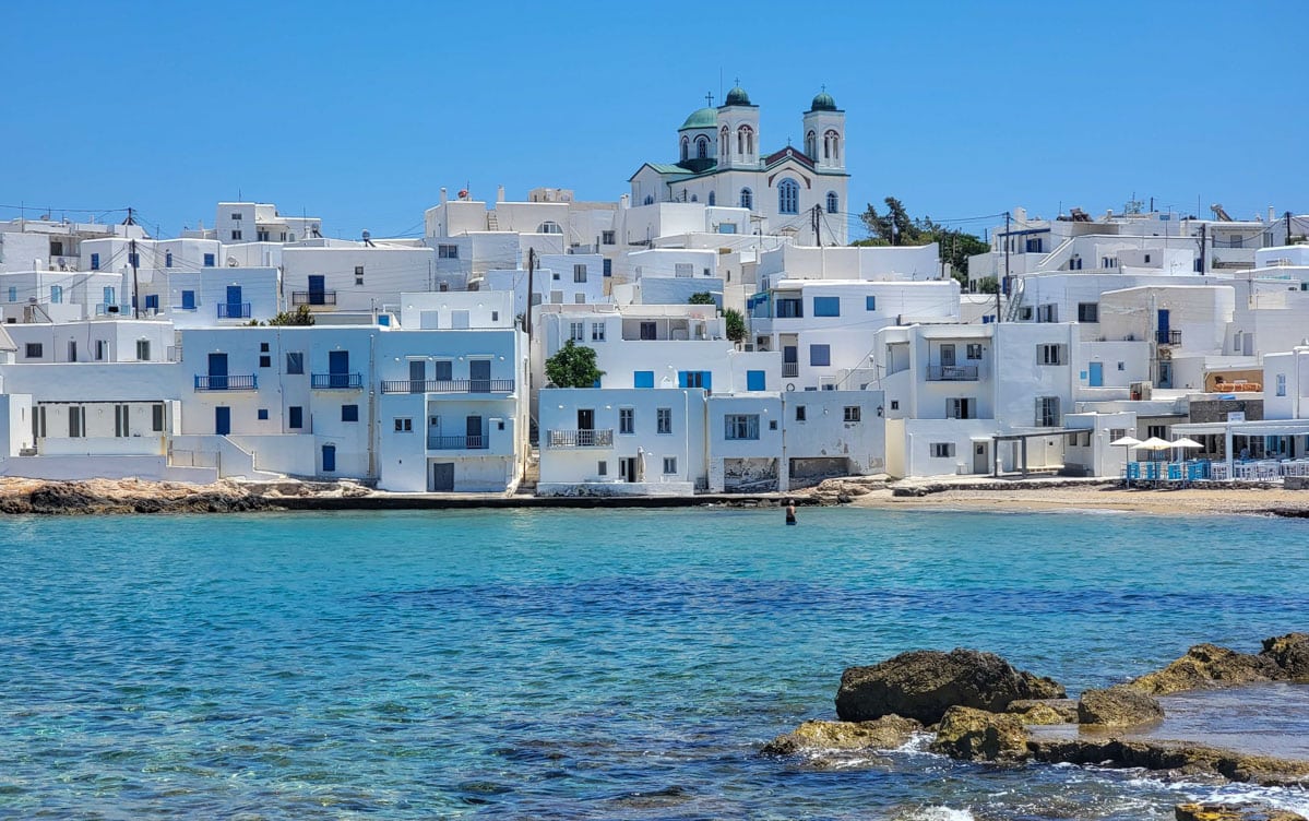 Το ελληνικό νησί που βρίσκεται στους 3 δημοφιλέστερους προορισμούς για το 2024