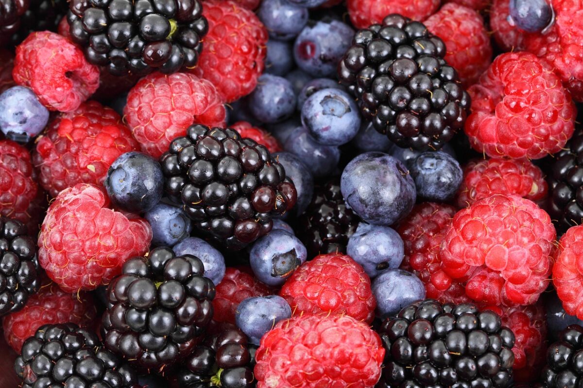 Ποια είναι τα πιο ενυδατικά φρούτα που θα γίνουν σύμμαχοι σου στον καύσωνα
