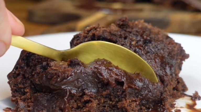 Συνταγή για θεϊκό σουφλέ σοκολάτας χωρίς ζάχαρη – Ετοιμο σε 40 λεπτά