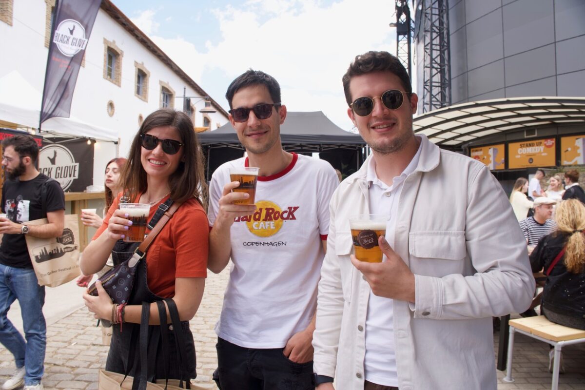 WORLD OF BΕΕR FESTIVAL 2025: Αμέτρητες ετικέτες μπίρας, street food, συναυλίες, stand up & φανταστικά happenings