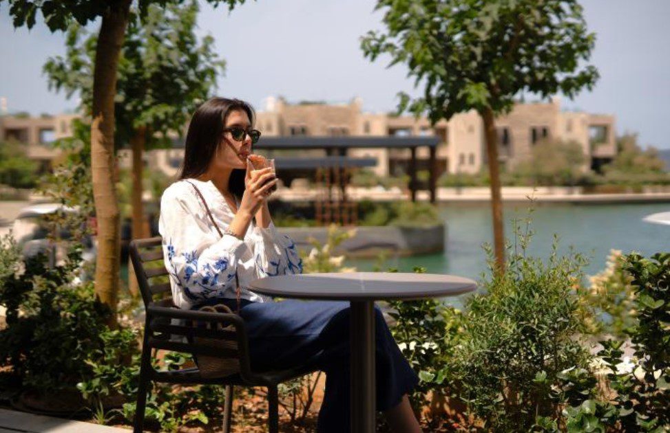 Συνεργασία Nestlé Ελλάς-Costa Navarino για ανακύκλωση υπολειμμάτων καφέ