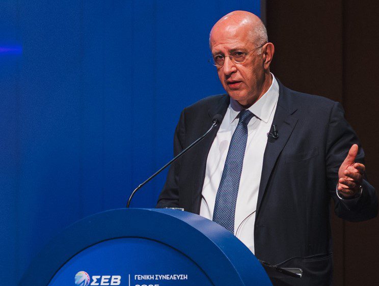 Σπ. Θεοδωρόπουλος: Δεν είμαστε αρκετά παραγωγικοί, η Ελλάδα χρειάζεται περισσότερες επενδύσεις