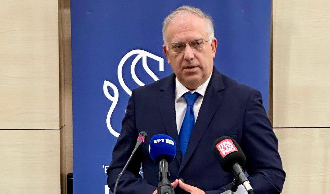 Μόνιμο το μέτρο για την απαγόρευση προσφορών για τρεις μήνες μετά από ανατιμήσεις