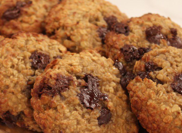 Συνταγή: Νόστιμα banana bread cookies με βρώμη και φυστικοβούτυρο