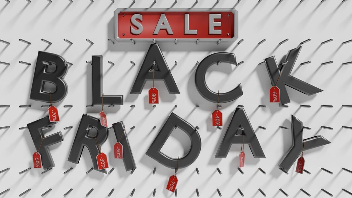 Black Friday: Και επίσημα στη μάχη των προσφορών οι «μεγάλοι πρωταγωνιστές»