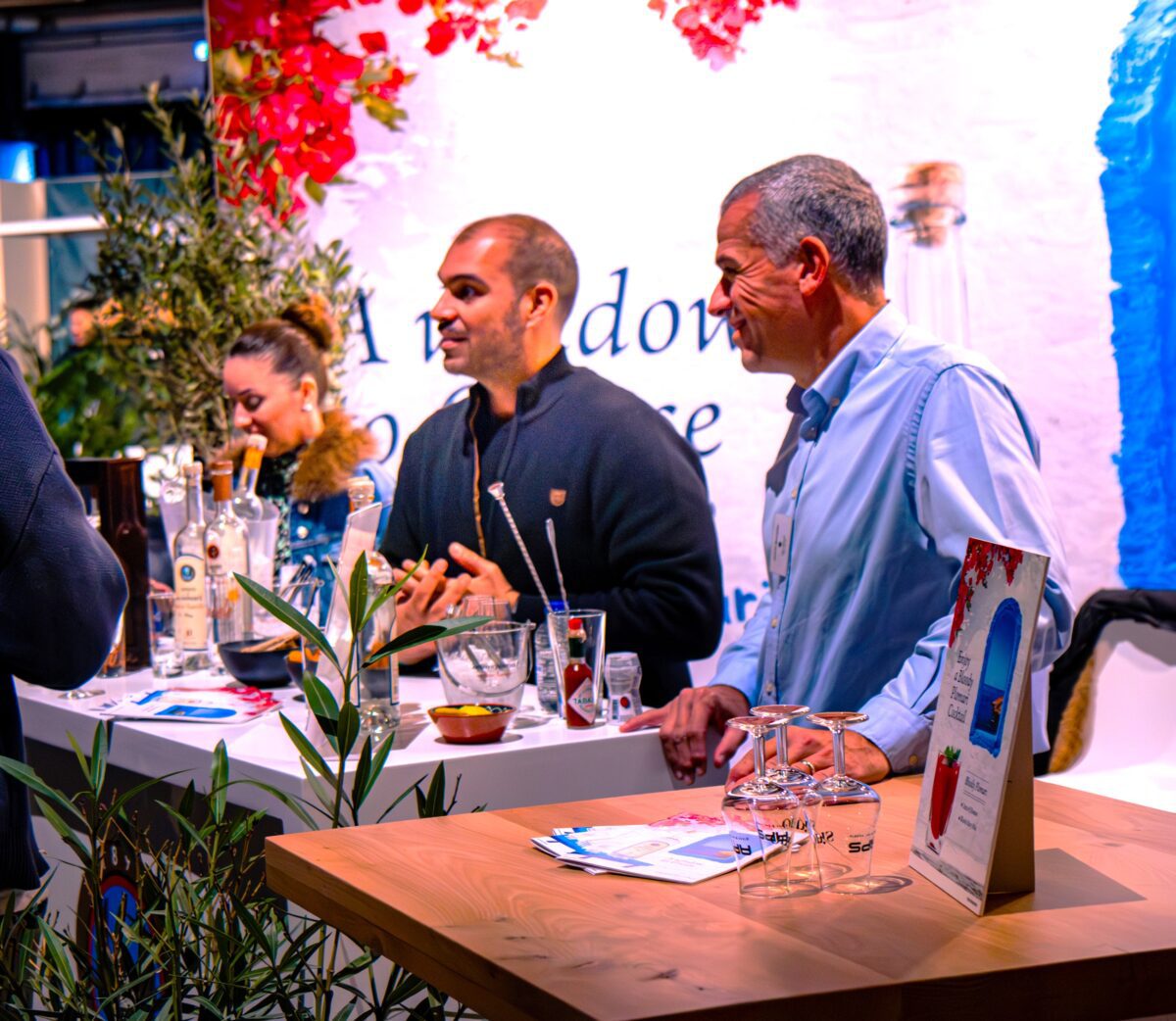 Το Ούζο Πλωμαρίου ταξίδεψε στο Άμστερνταμ