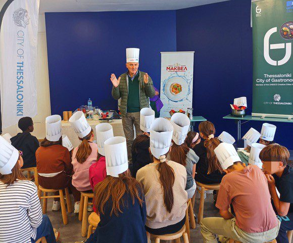 ΜΑΚΒΕΛ: Στηρίζει το νέο εκπαιδευτικό πρόγραμμα «Η Μακαρονάδα της Πέμπτης» για μαθητές Δημοτικού