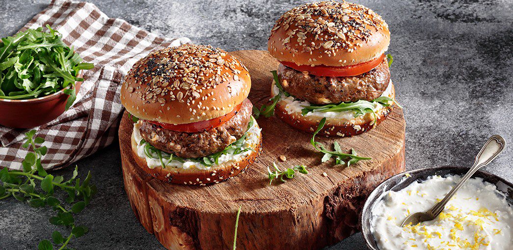 Πώς θα φτιάξετε νόστιμα και σπιτικά burger