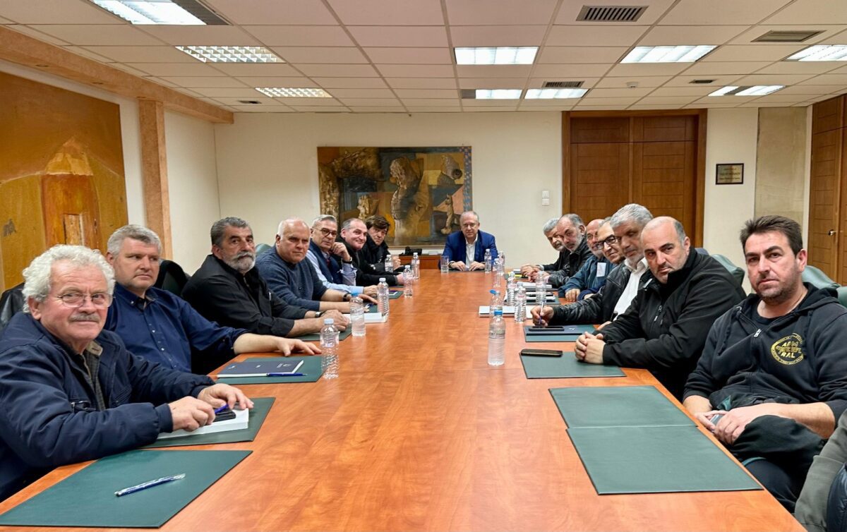 Τ. Θεοδωρικάκος: Νομοθετική πρωτοβουλία για την ενίσχυση της λειτουργίας των λαϊκών αγορών 