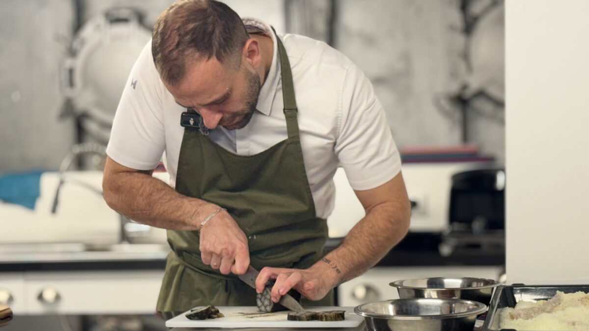 Βιωματικό masterclass σχετικά με τη θαλάσσια βιωσιμότητα για τους υποτρόφους Yacht Chef του BCA College