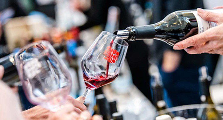 Οινόραμα: Έρχεται με 2.500 κρασιά, 100 ελληνικά αποστάγματα και 250 εκθέτες