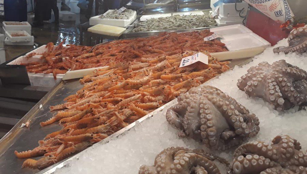 Με διευρυμένο ωράριο έως το μεσημέρι της Καθαράς Δευτέρας η Βαρβάκειος