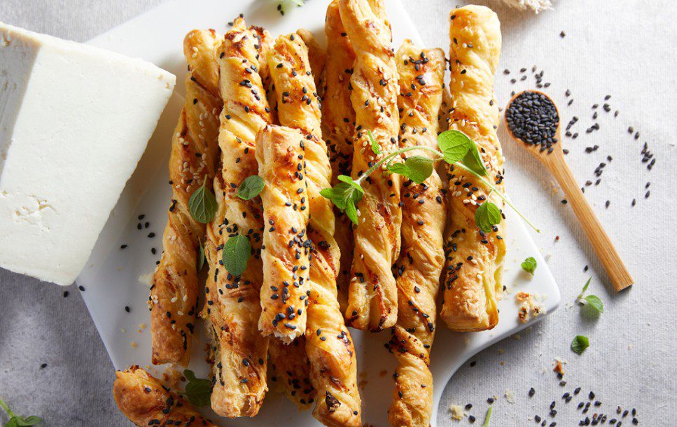 Συνταγές: Τυρένια σνακ για όλες τις ώρες της μέρας