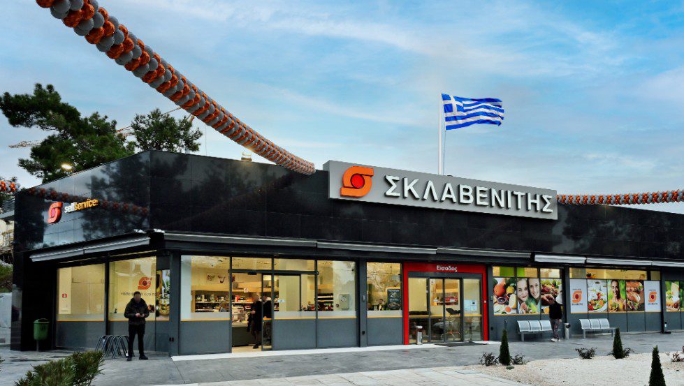 Νέο κατάστημα Σκλαβενίτης στη Γλυφάδα