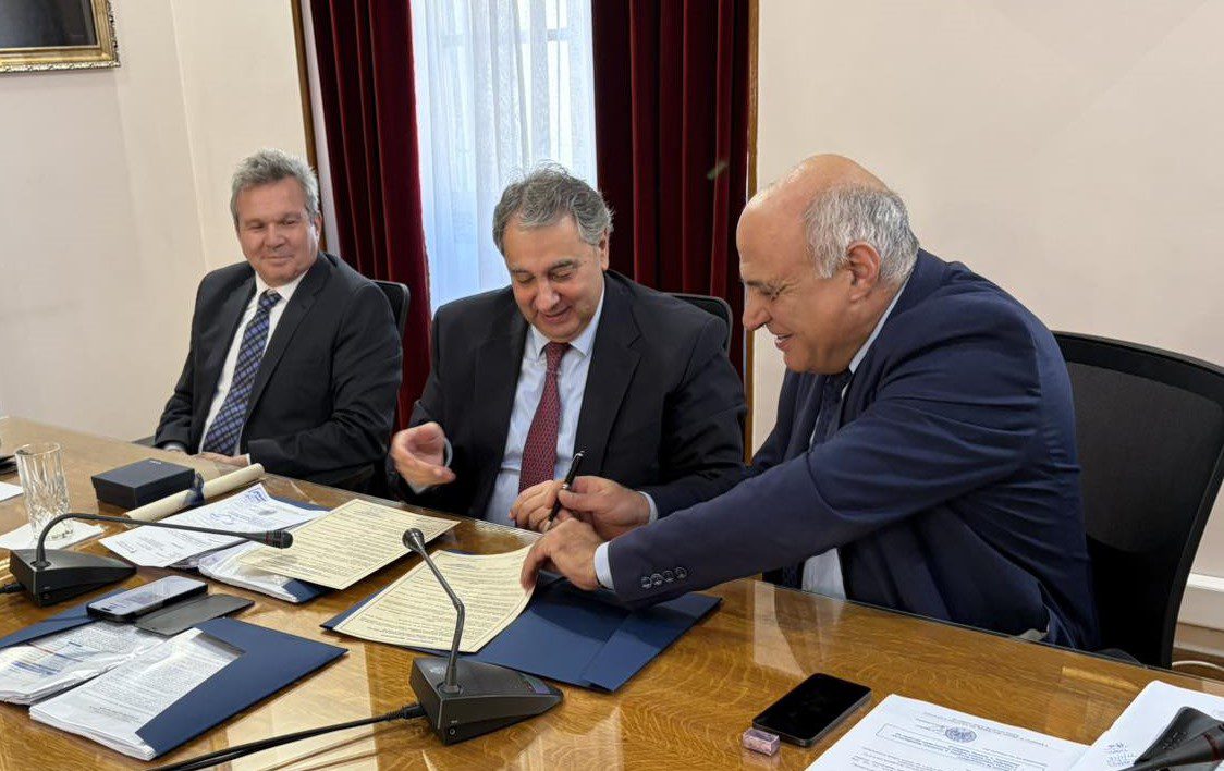 Ε.Β.Ε.Π.: Δημιουργία Cluster για Logistics με το Πανεπιστήμιο Πειραιά