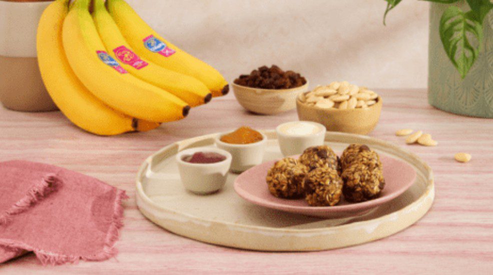 Νόστιμα και υγιεινά σνακ με μπανάνα – Τρεις γρήγορες συνταγές