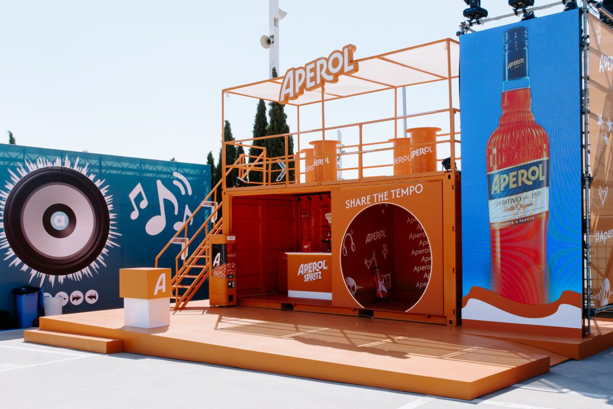 Το Aperol Spritz On Tap έδωσε τον ρυθμό του καλοκαιριού στο Ejekt Festival