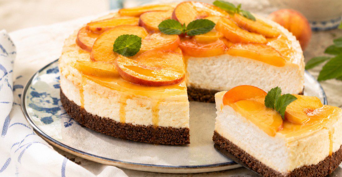 Δροσερό γλυκό για το καλοκαίρι: Cheesecake ψυγείου με βάση από Ντακάκια Ολικής Άλεσης