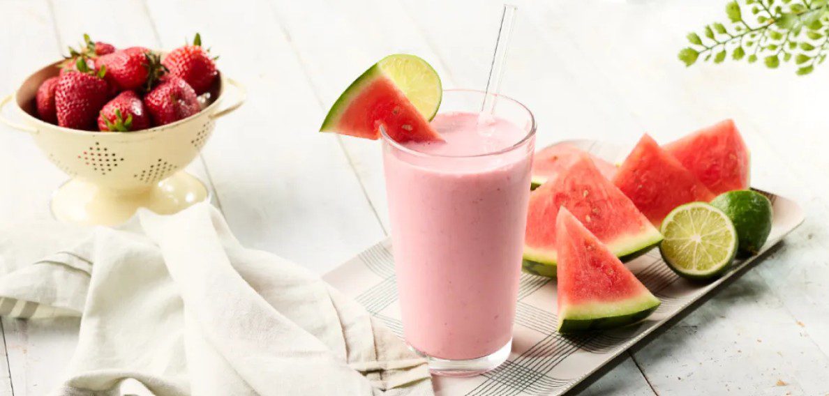 Συνταγές: Τρία δροσερά smoothies για το καλοκαίρι
