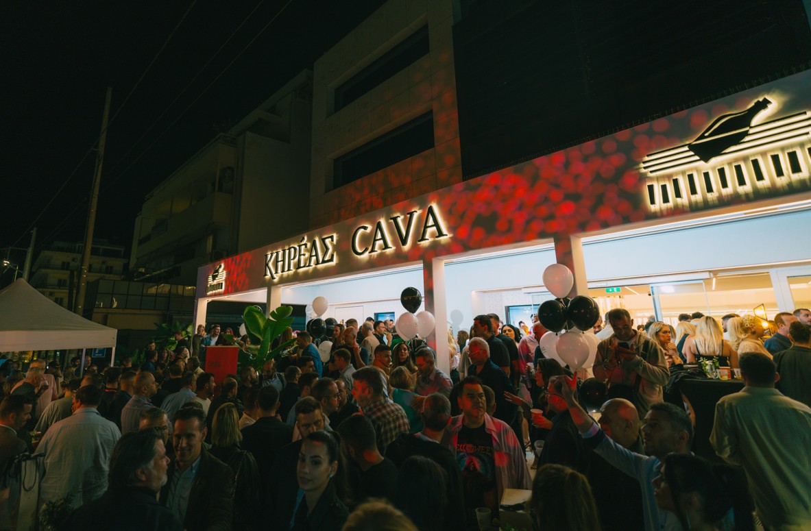 Λαμπερά εγκαίνια για την «Κάβα Κηρέας» με πλήθος επωνύμων και εκλεκτών καλεσμένων