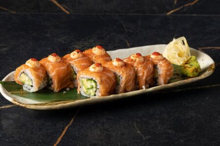Oma Sushi Bar: Όταν η ιαπωνική κουζίνα συναντά τη δημιουργικότητα του Νέστορα Νέστορα